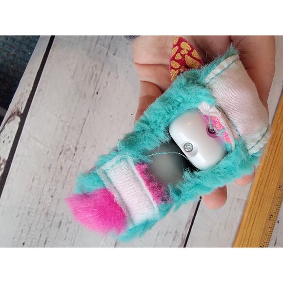 Little Live Wrapples Pet Snap Bracelet Sound Lights Animation Furry Toy Works - Picture 7 of 8